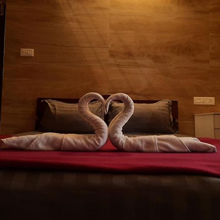 Green Palace Resort Vagamon Extérieur photo