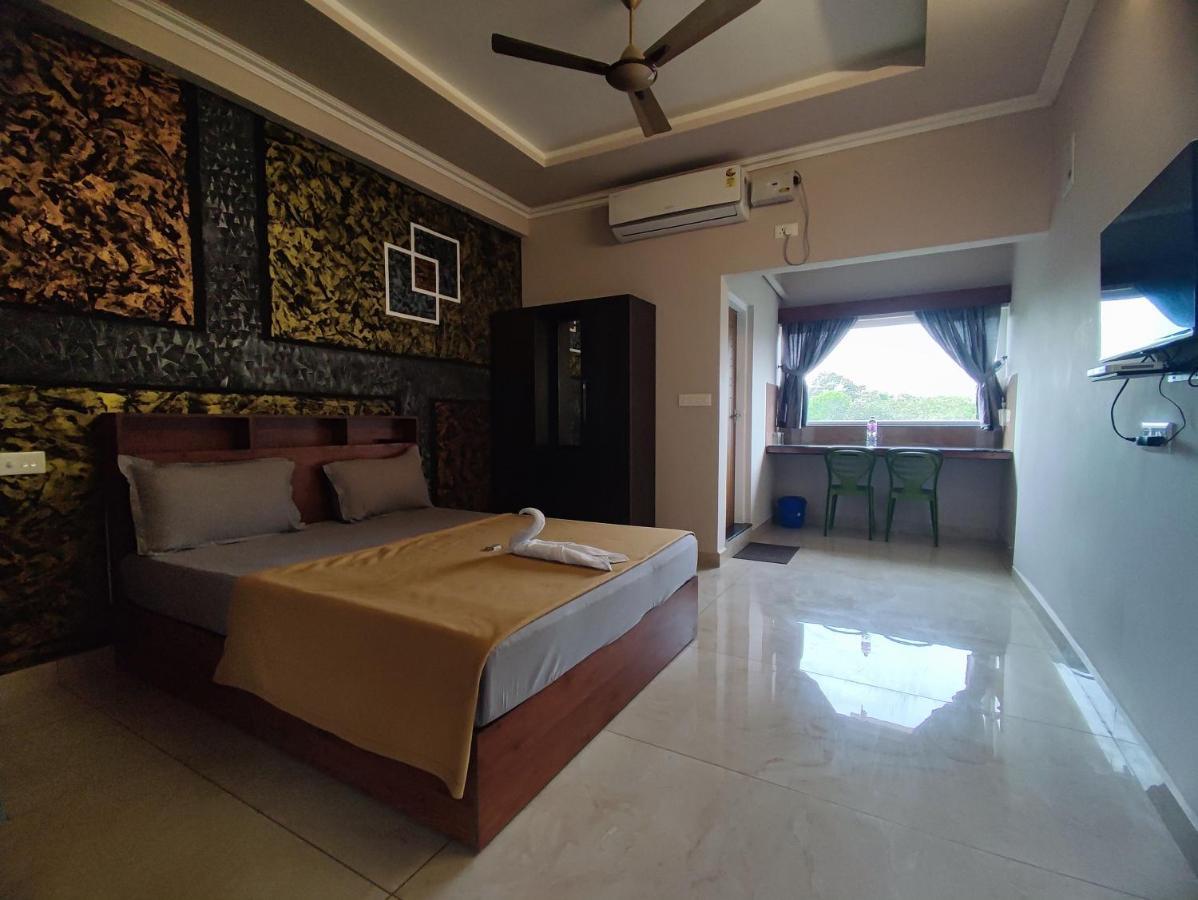 Green Palace Resort Vagamon Extérieur photo